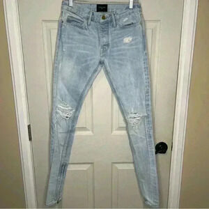 Fear Of God Mens Distressed Light Wash Skinny Jeans Sz 30